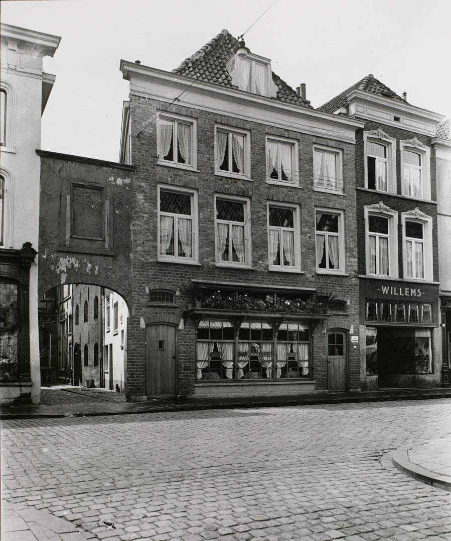 Project: Winkel + woning Hinthamerstraat ’s-Hertogenbosch 